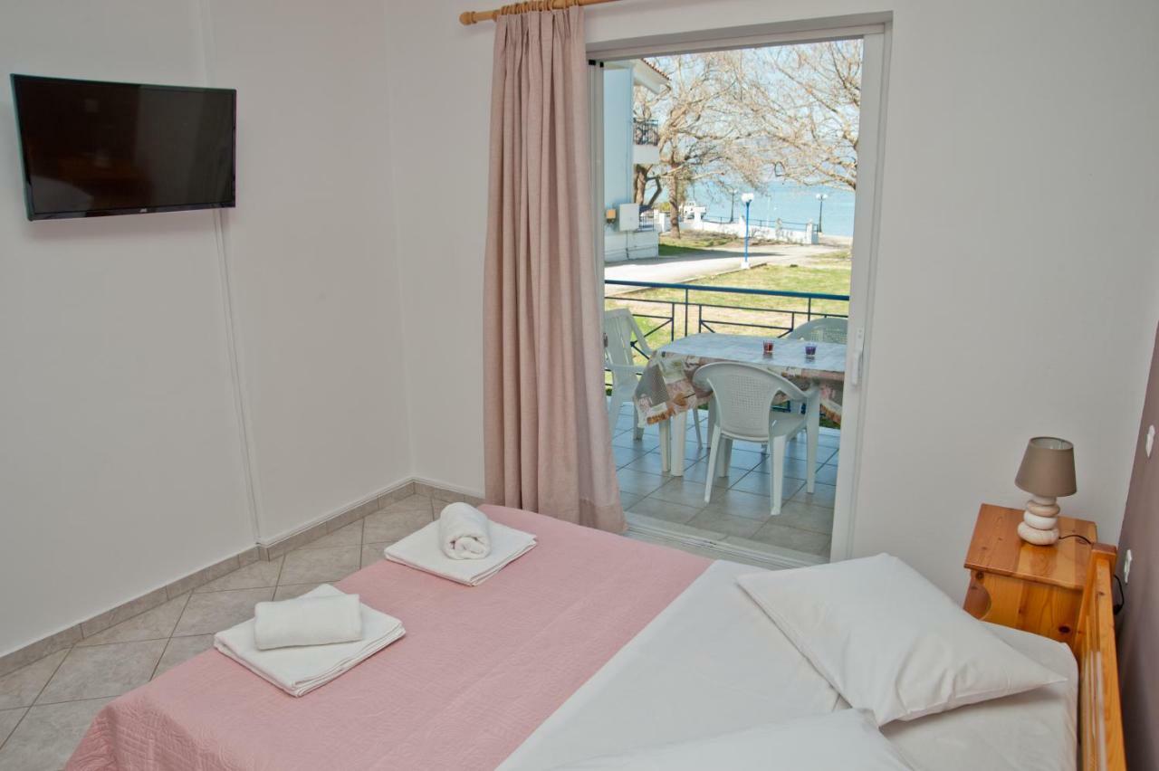 Erodios Apartments Elaionas  ภายนอก รูปภาพ